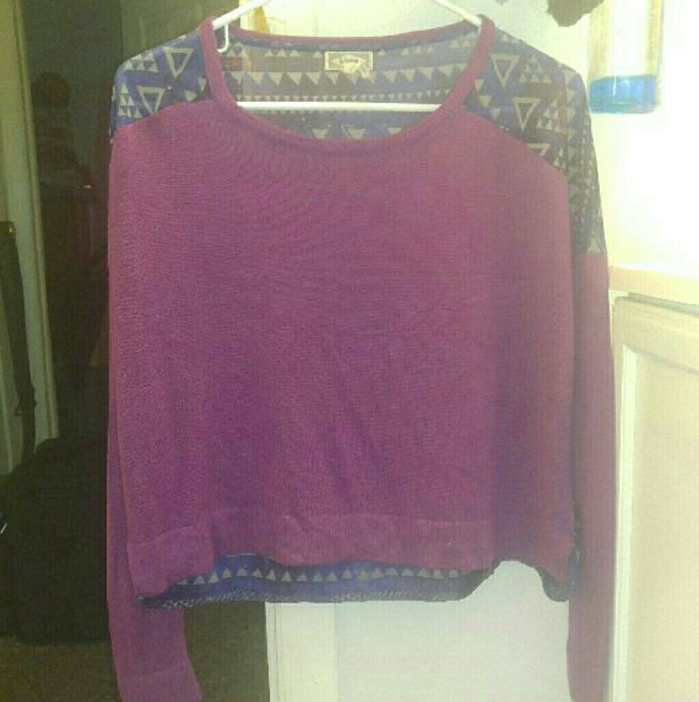 xs women's purple galaxy top